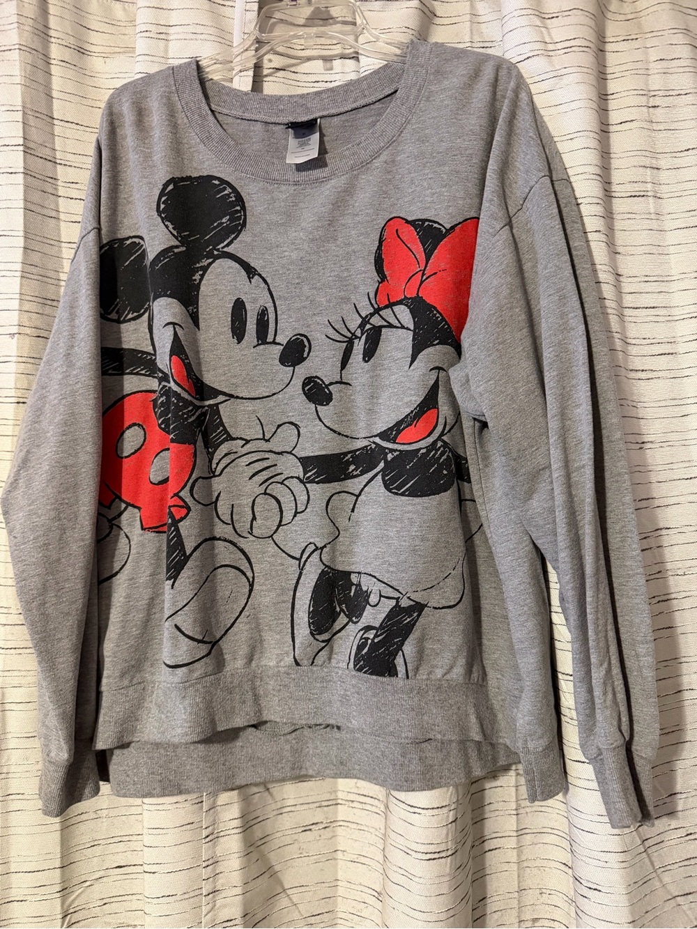 Disney Mickey & Minnie Mouse Graphic Sweatshirt Grey 2X High Low Hem